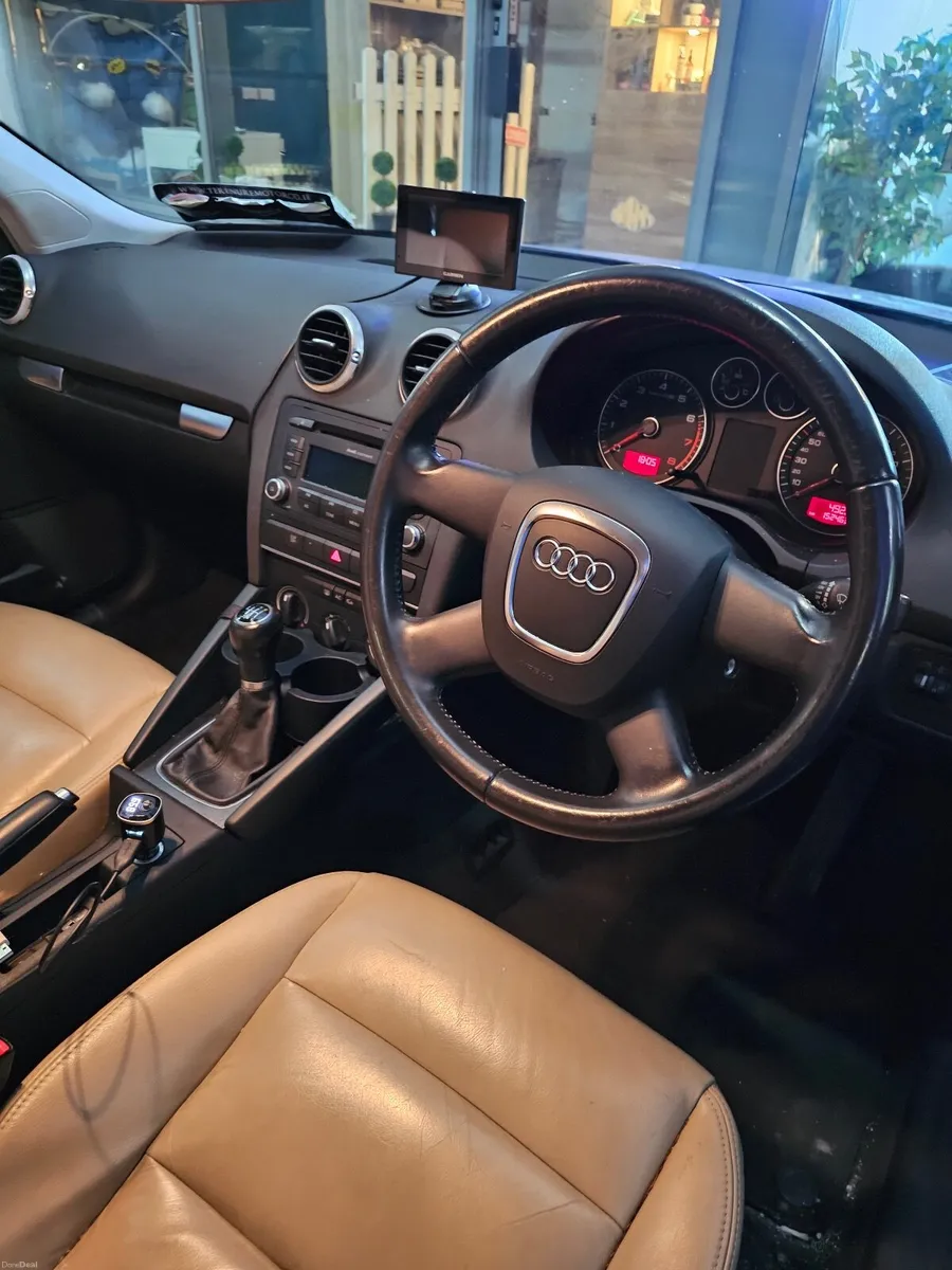 Audi A3 2009 petrol 1.4 manual - Image 5