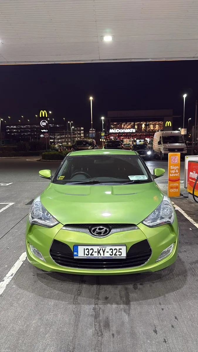 Hyundayi Veloster - Image 3