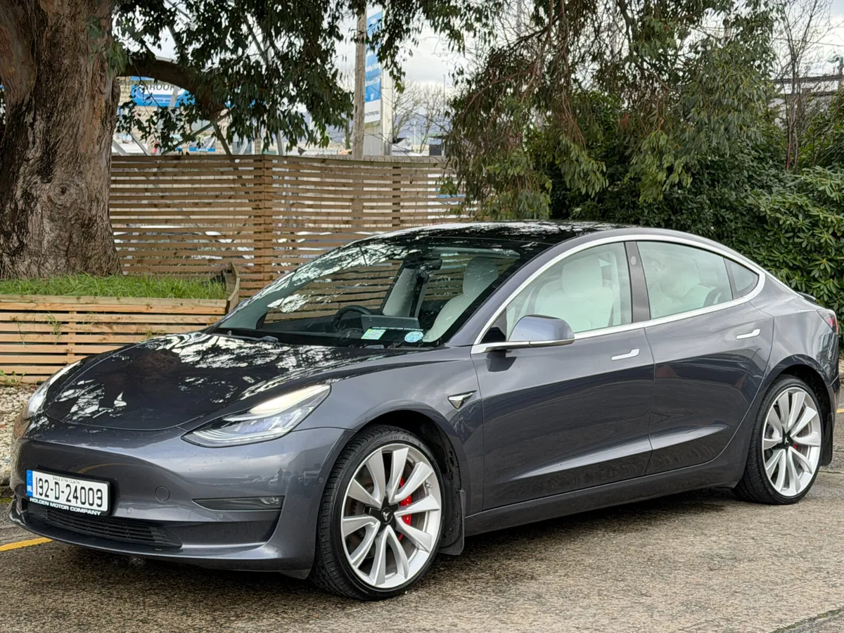Tesla Model 3 2019.PERFORMANCE..WHITE LEATHER..AWD - Image 2