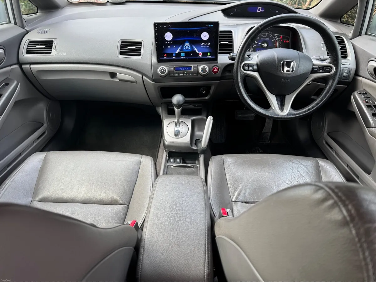 ✅€2395✅ Honda Civic 1.3 Petrol Hybrid Automatic - Image 4