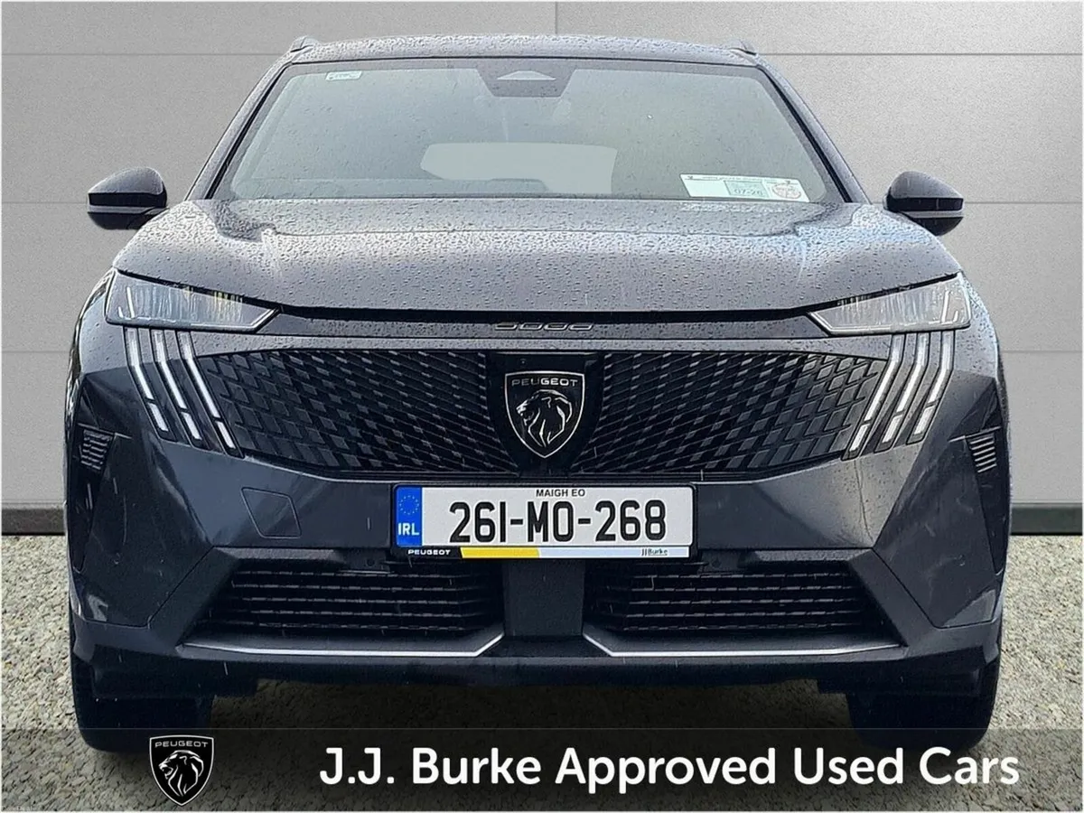 Peugeot 5008 1.2 MHEV 145bhp E-DCS6 Allure - Image 2