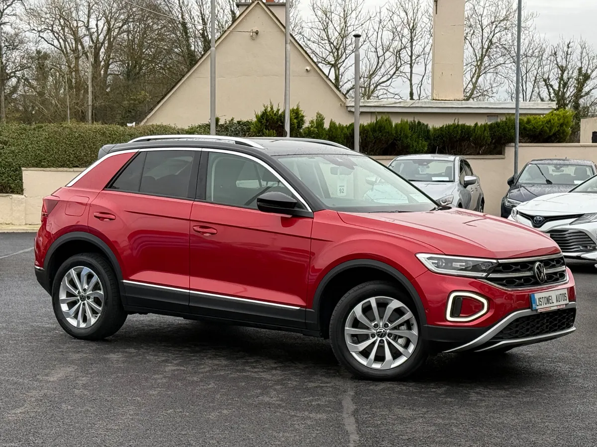 232 VW T-ROC STYLE 2.0TDI 150BHP AUTOMATIC - Image 2