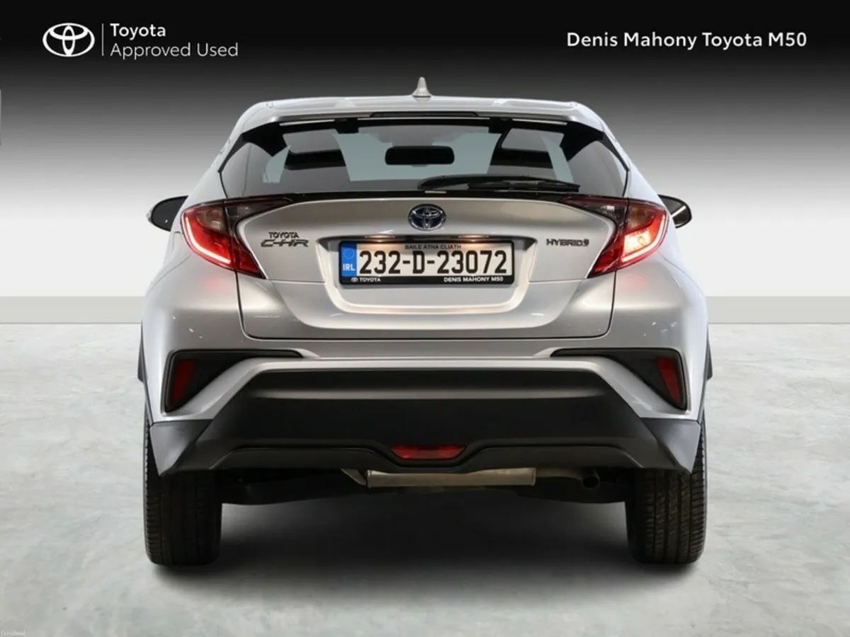 Toyota C-HR Sport Hybrid - Image 4