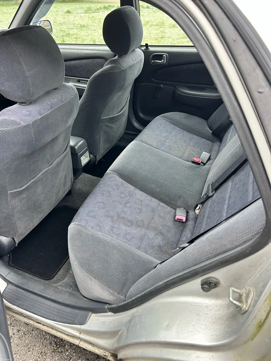 Toyota Corolla - Image 2