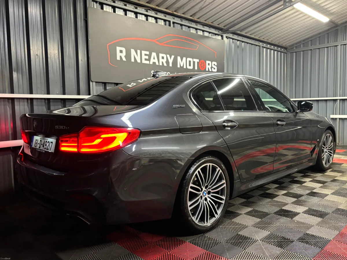 2018 BMW 5-Series 530e M-Sport Plus Automatic - Image 3