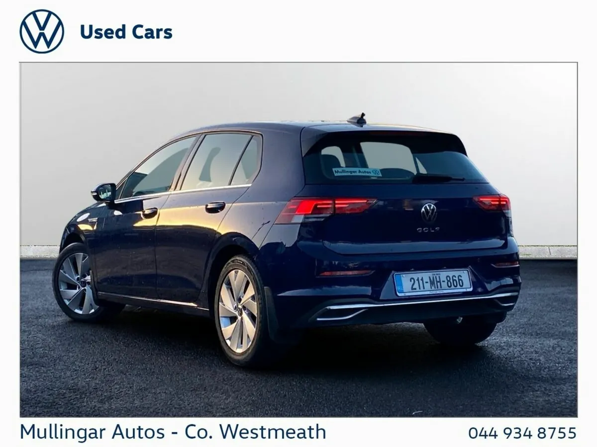 Volkswagen Golf Style 2.0 TDI 115HP - Image 4