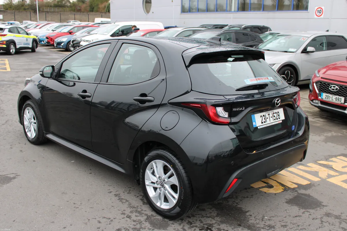Mazda Mazda2 Hybrid 2023 - Image 3