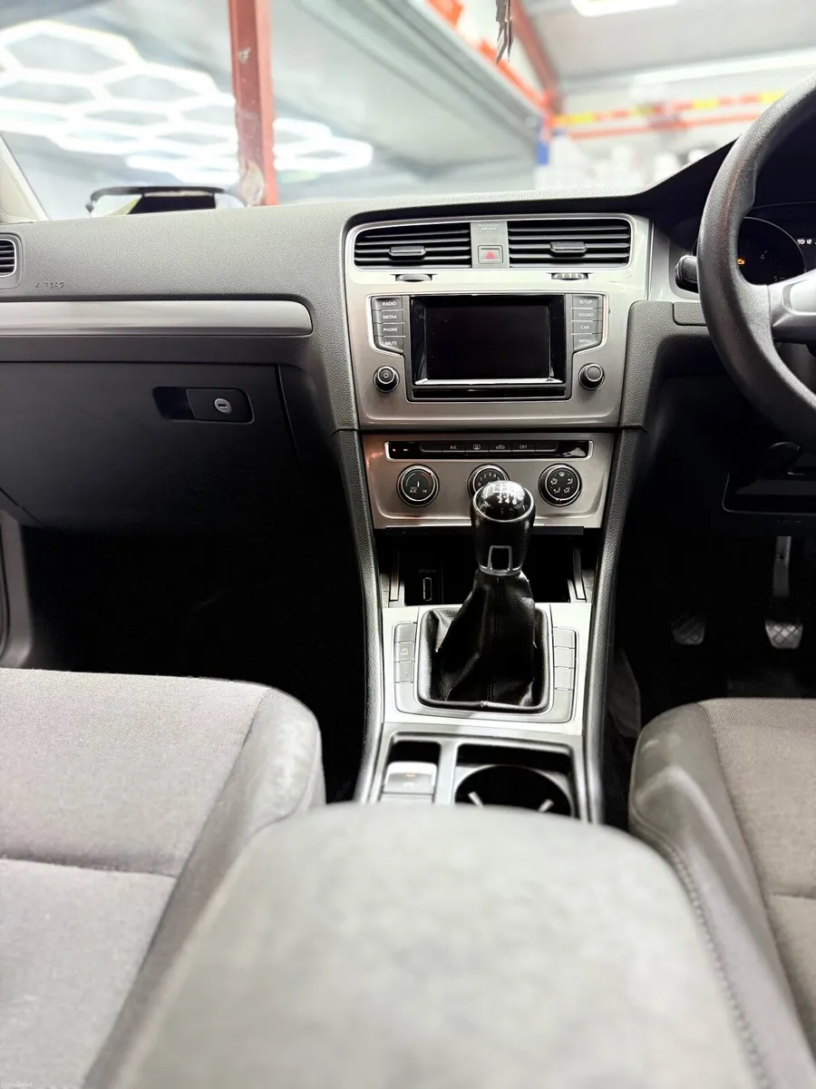 Volkswagen Golf 2015 - Image 4