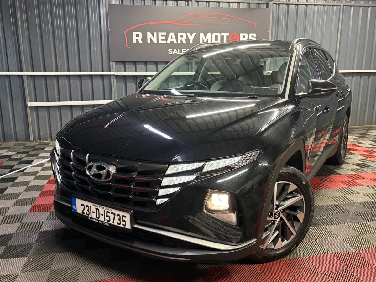 2023 Hyundai Tucson 2WD Executive Manual - Image 1