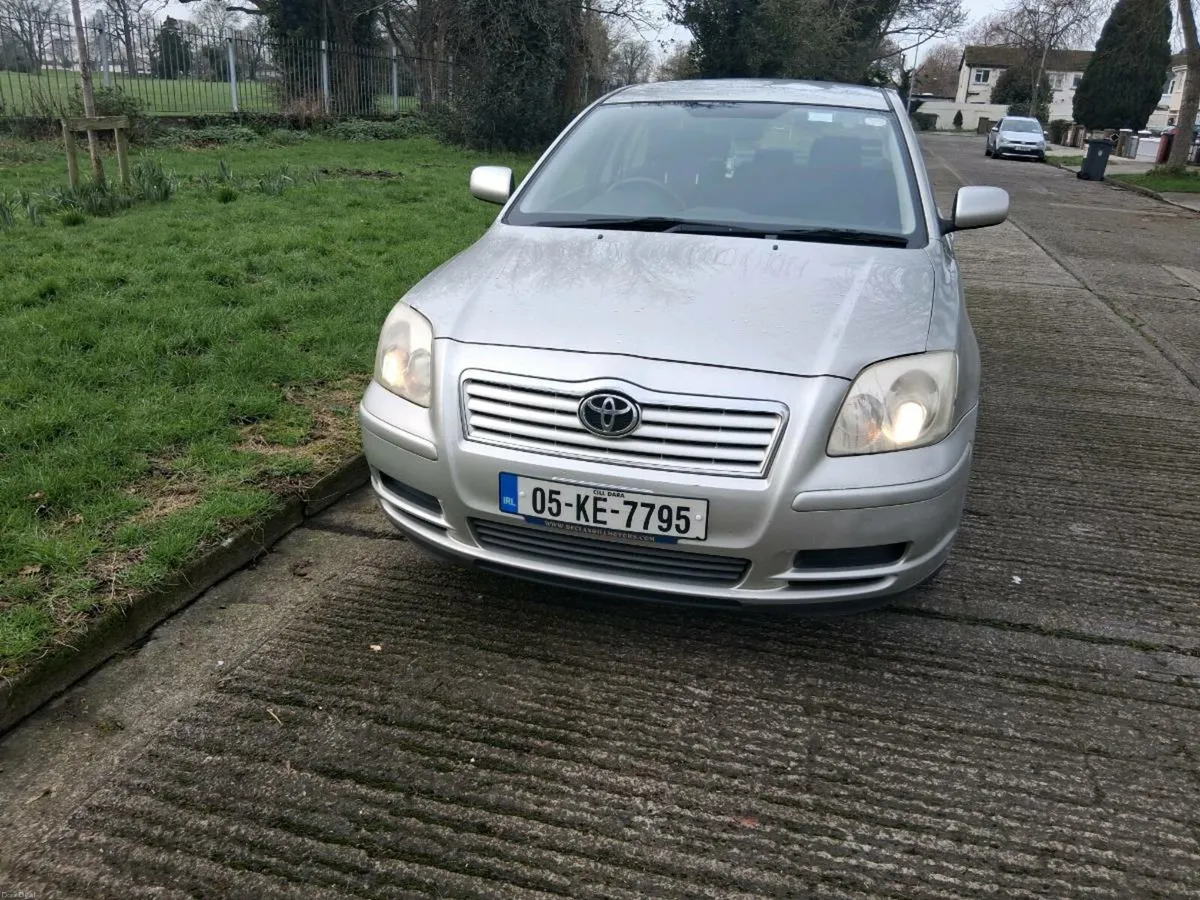 Toyota avensis €2700 - Image 4