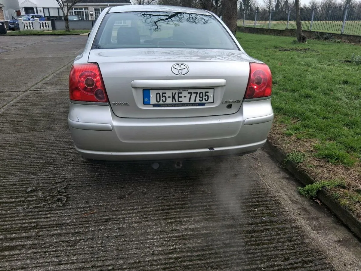Toyota avensis €2400 - Image 6