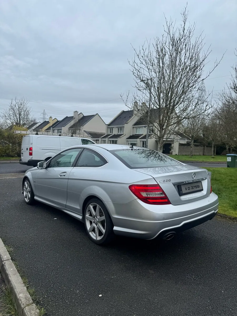 Mercedes C220 - Image 4