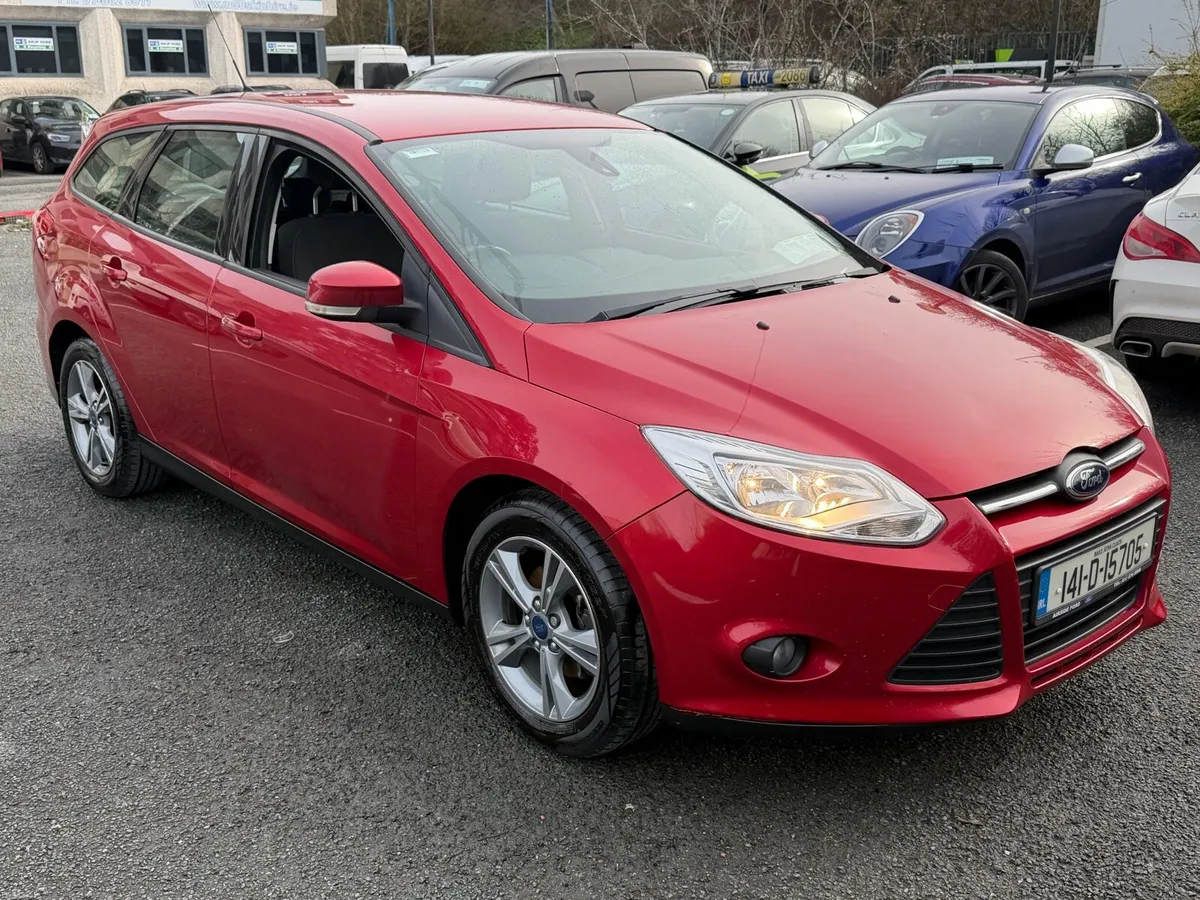 2014 FORD FOCUS // ONLY 80,000km NCT AND TAX - Image 1