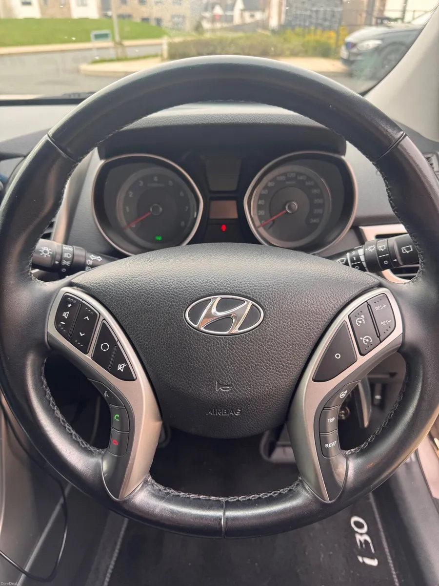 Hyundai i30 2016 - Image 3