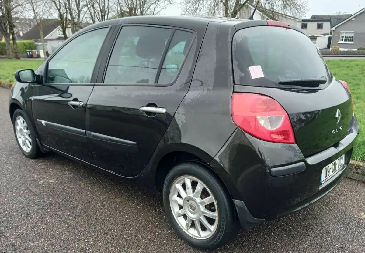 2009 Renault Clio nct and tax - Image 4