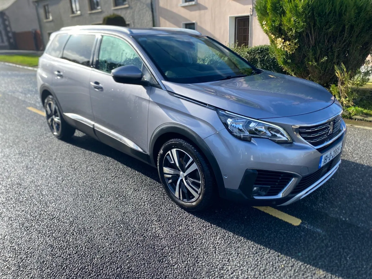 2018 Peugeot 5008 - Image 2