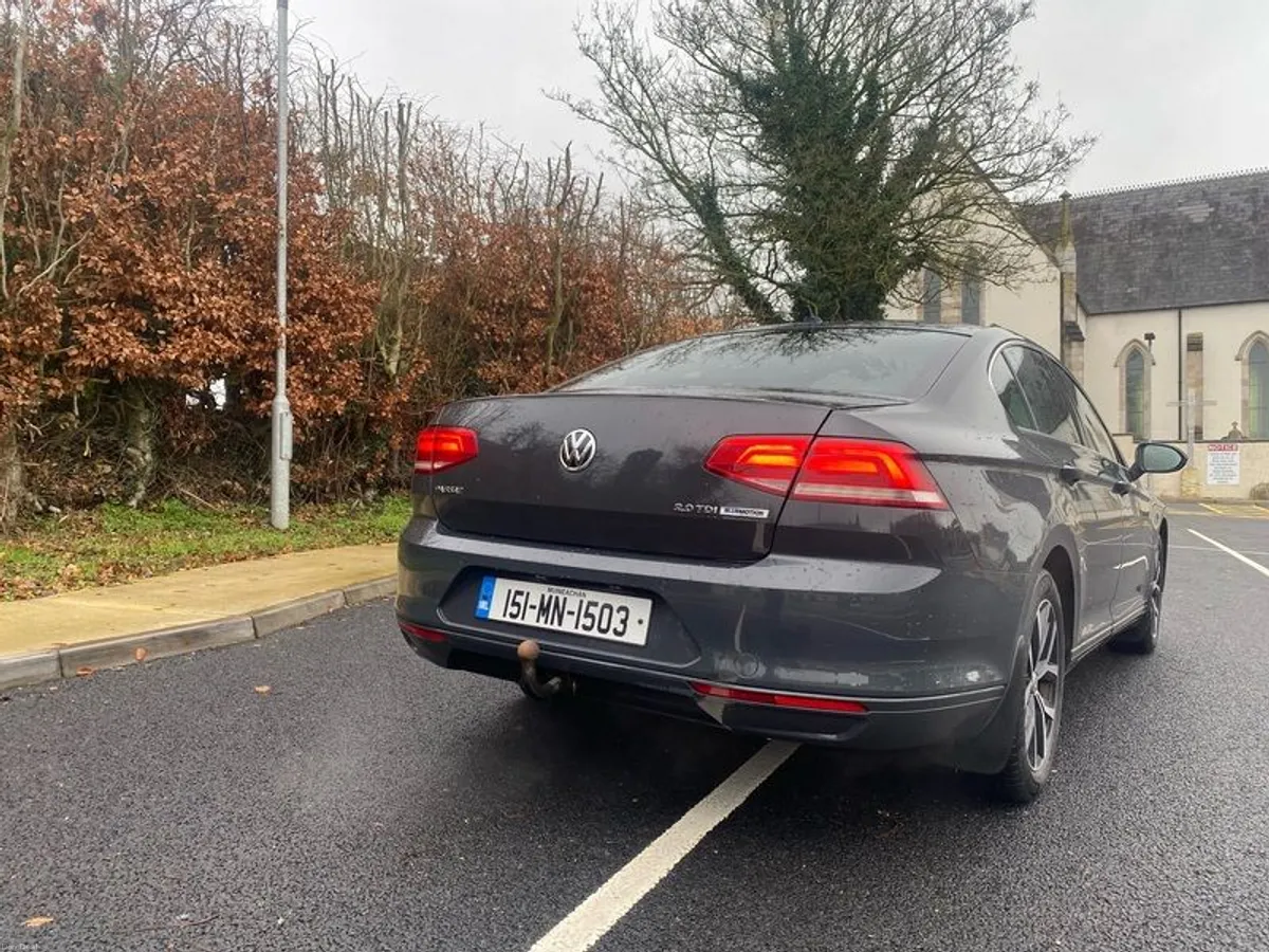 2015 Volkswagen Passat - Image 3