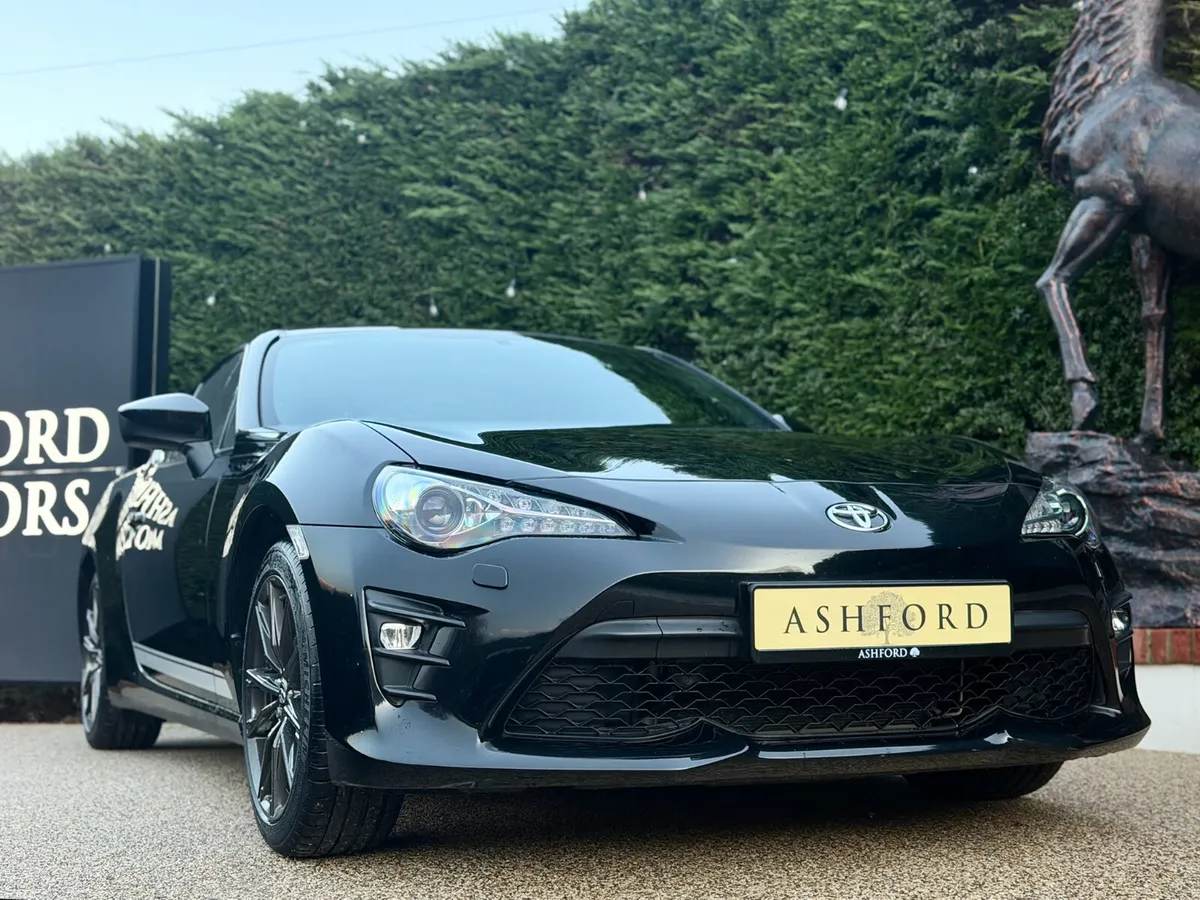 Toyota GT86 Manual Low km New NCT - Image 1