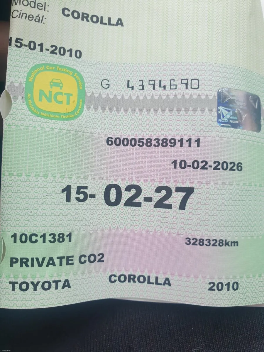 Toyota Corolla 2010 - Image 2