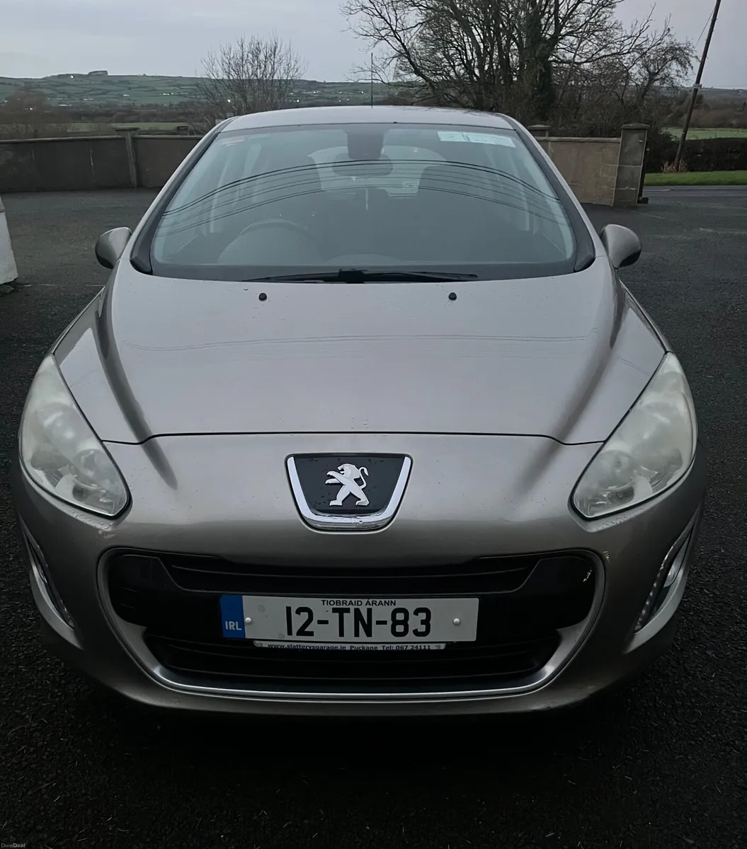 Peugeot 308 2012 - Image 2