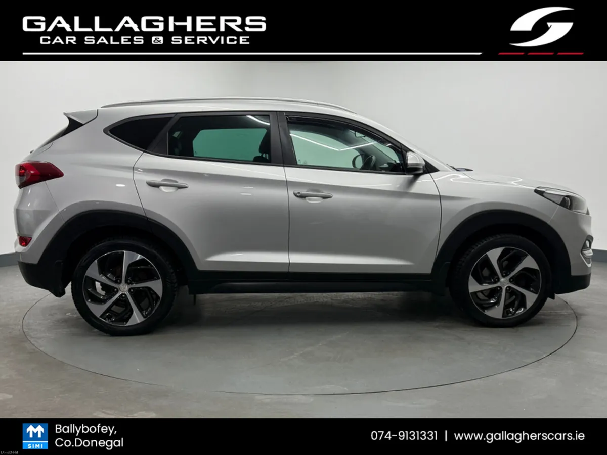 Hyundai Tucson EXECUTIVE SE 5DR*FULL LEATHER*CAMER - Image 3