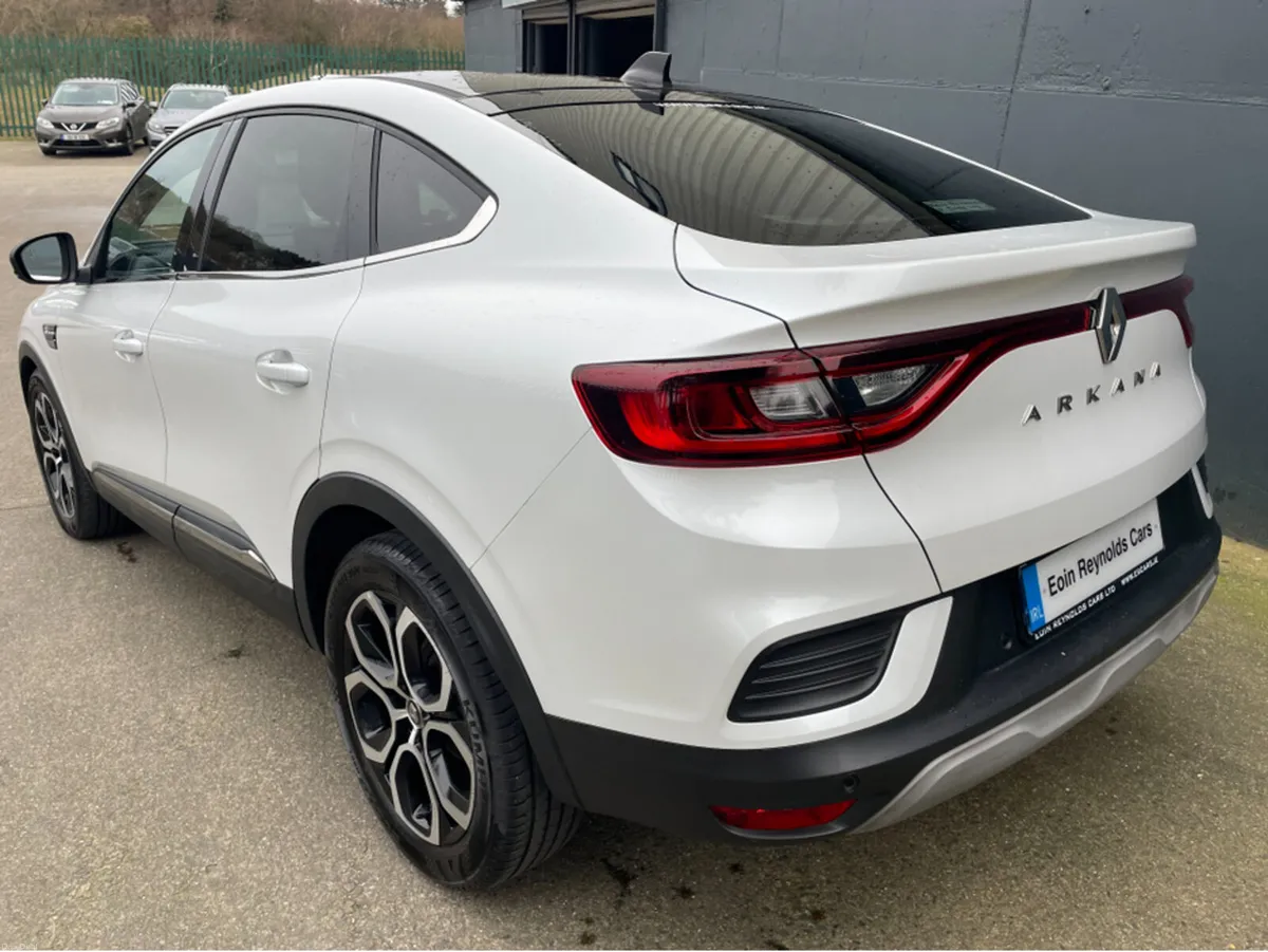 Renault Arkana TCE 140 AUTO TECHNO 5DR LOW KMS AS - Image 4