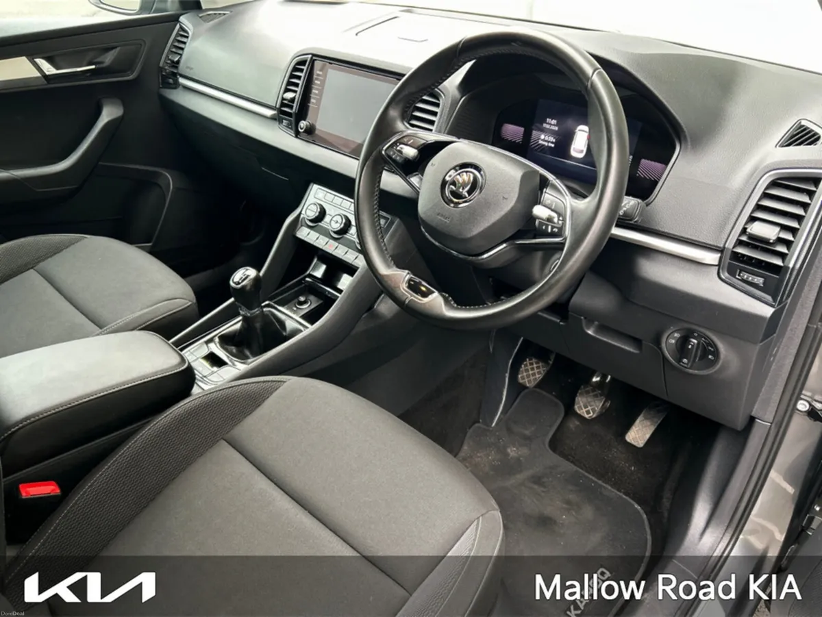 Skoda Karoq AMBITION 2.0 TDI 115HP 5 5DR - Image 2