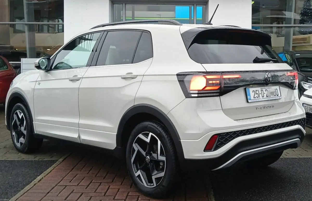 Volkswagen T-Cross R-Line 1.0 TSI 116HP **AUTOMATI - Image 4