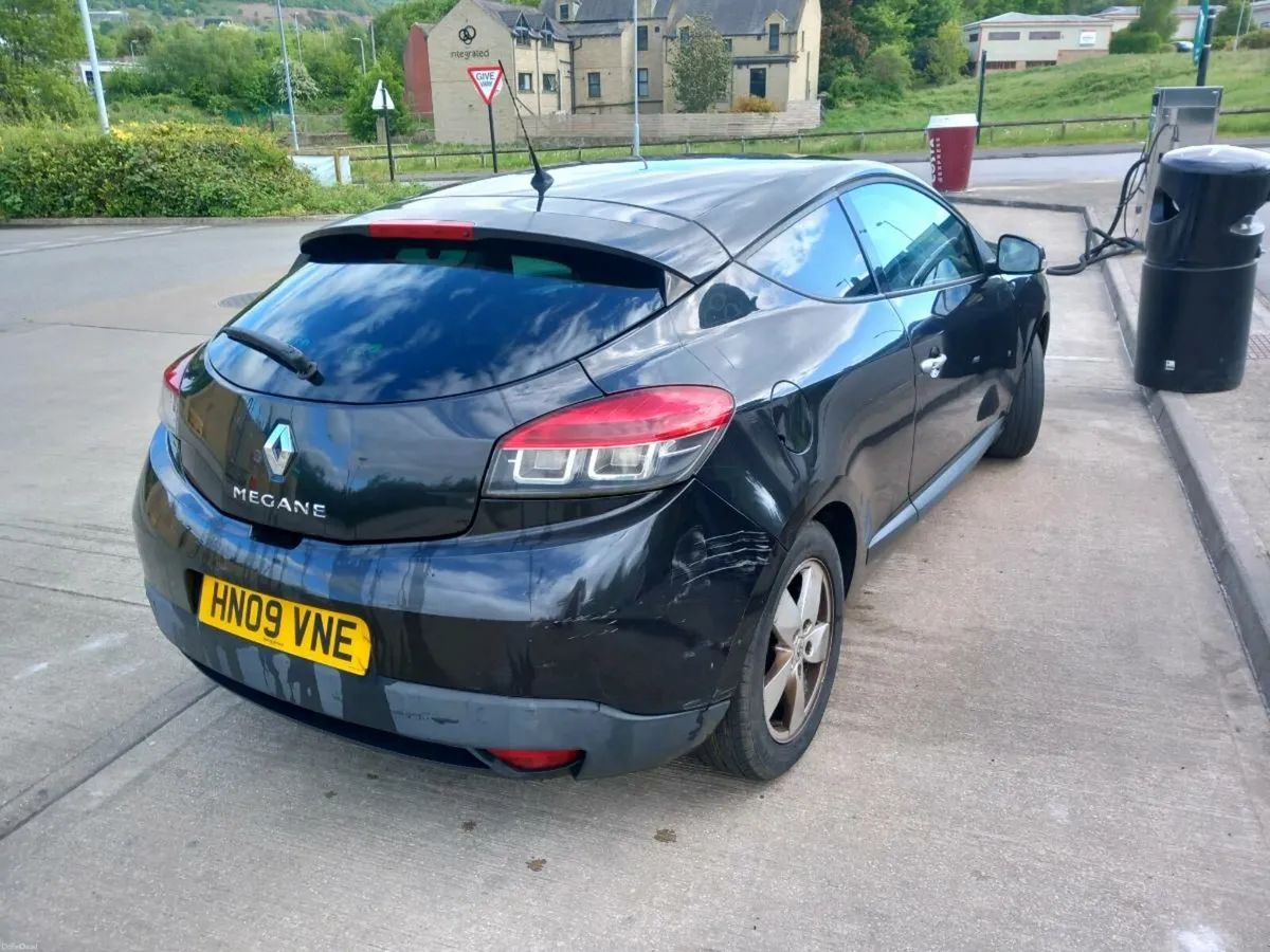 Renault megane coupe 1.5 dci 2009 - Image 2