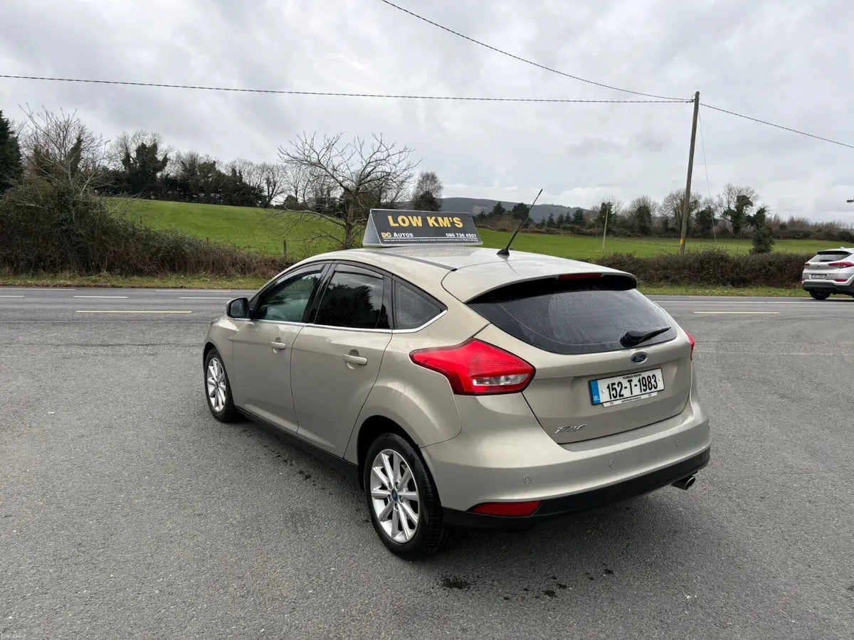 Ford Focus 2015 - Image 2