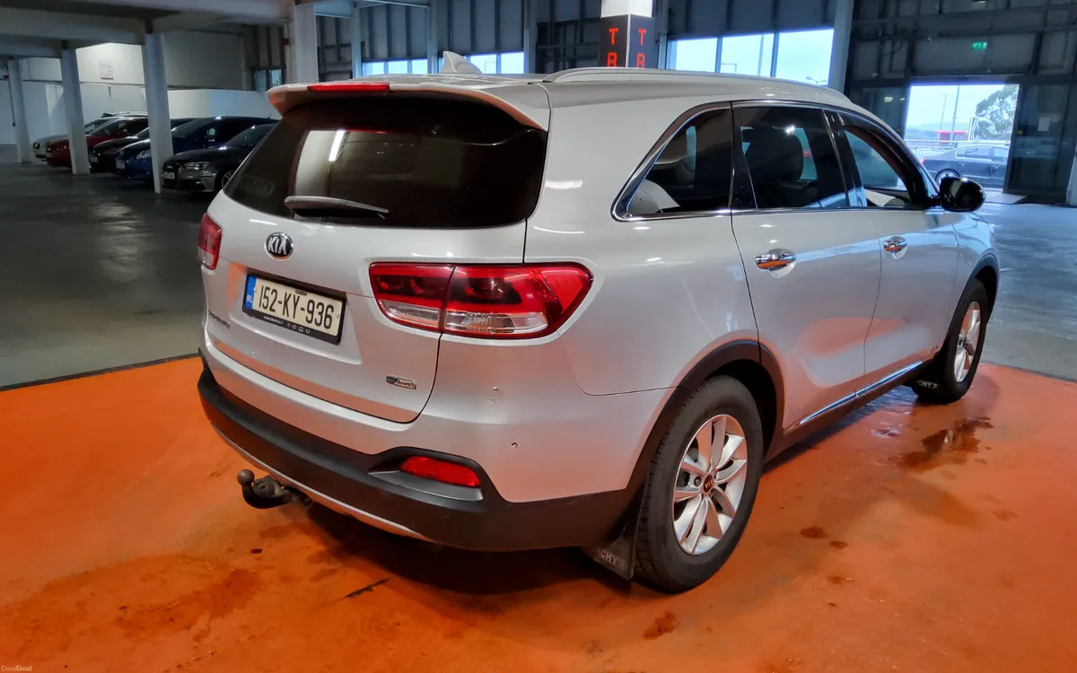 Kia Sorento 2015 - Image 3