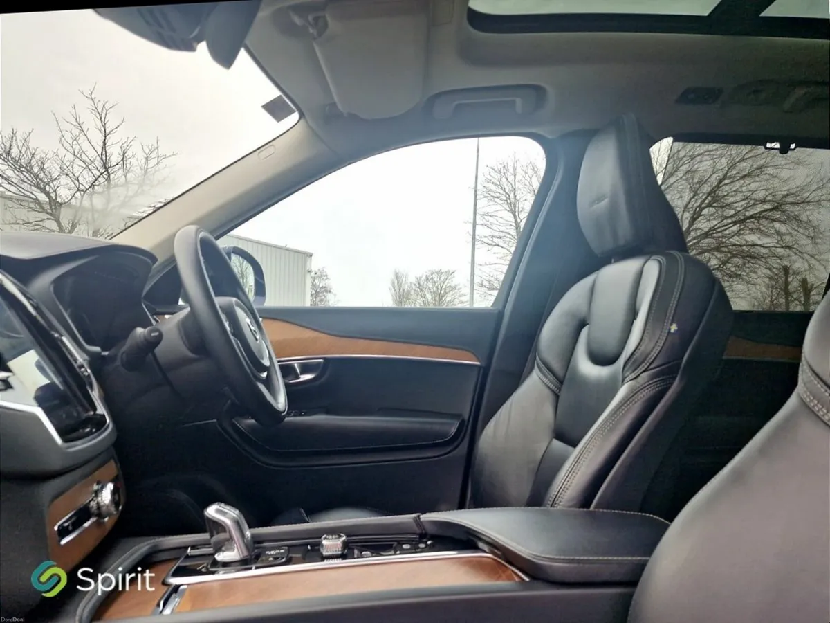 Volvo XC90 T8 "Plug In Hybrid" AWD, Inscription, F - Image 4