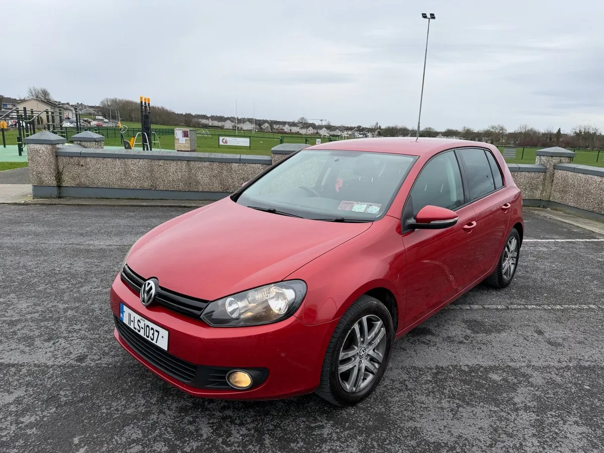2011 VW GOLF AUTOMATIC NCT 9-26 MINT !! - Image 1