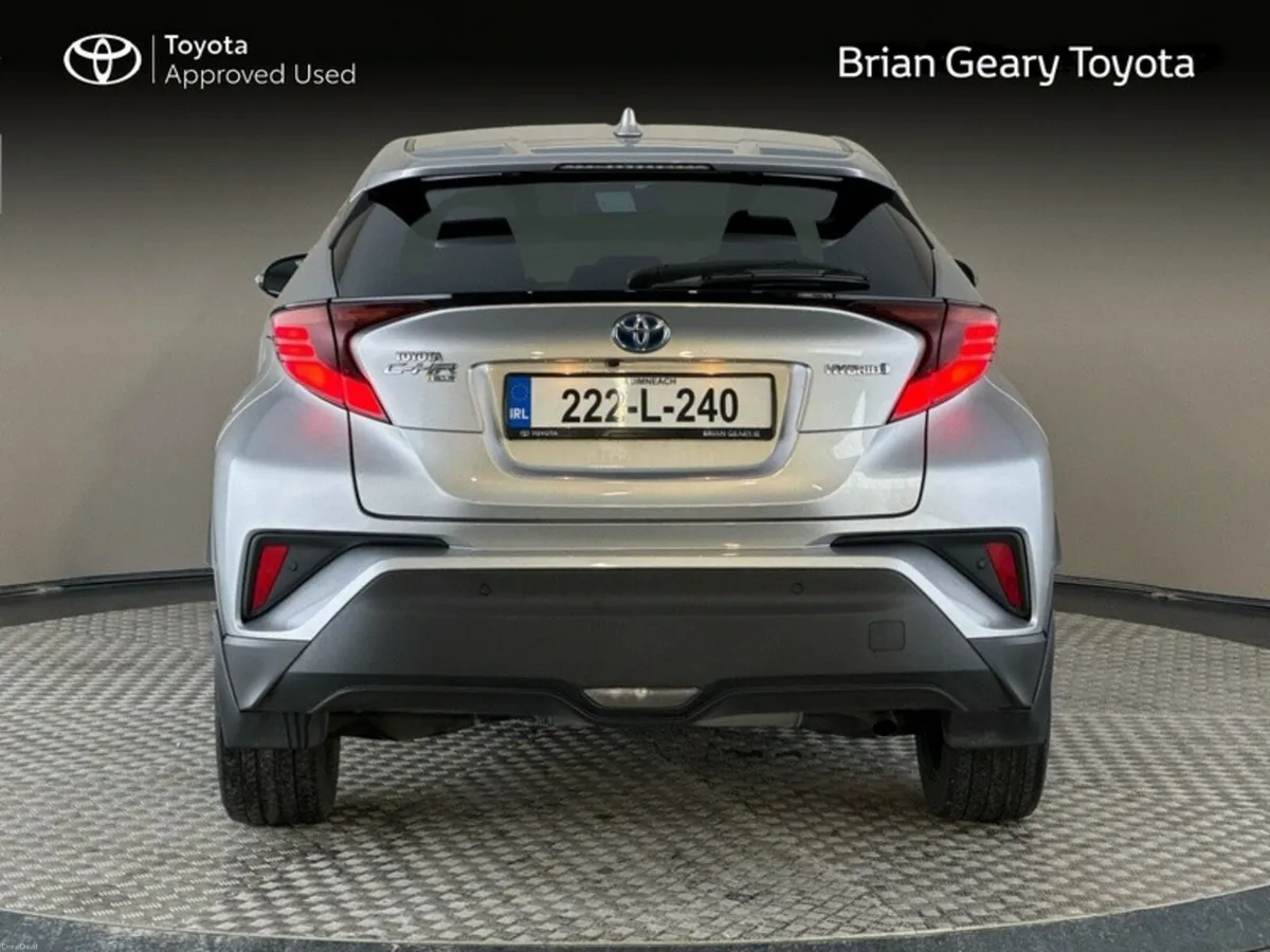 Toyota C-HR HYBRID SOL - Image 4