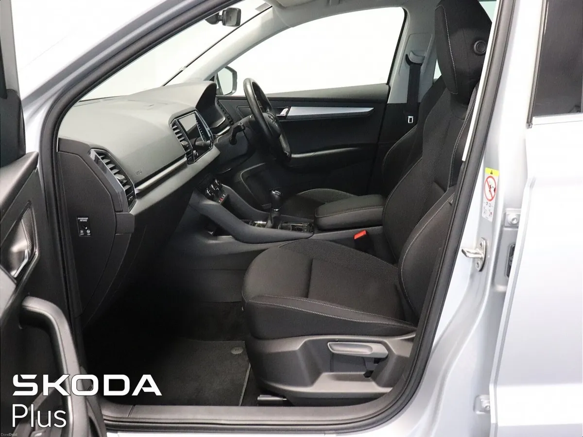 Skoda KAROQ  2.0TDI 115HP Ambition - Image 4