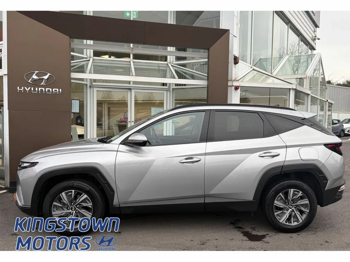 Hyundai Tucson Executive HEV 5DR Auto - Image 3
