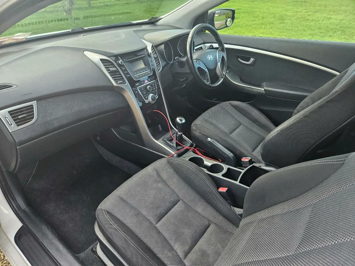 2014 Hyundai I30 (Commercial Van) - Image 2