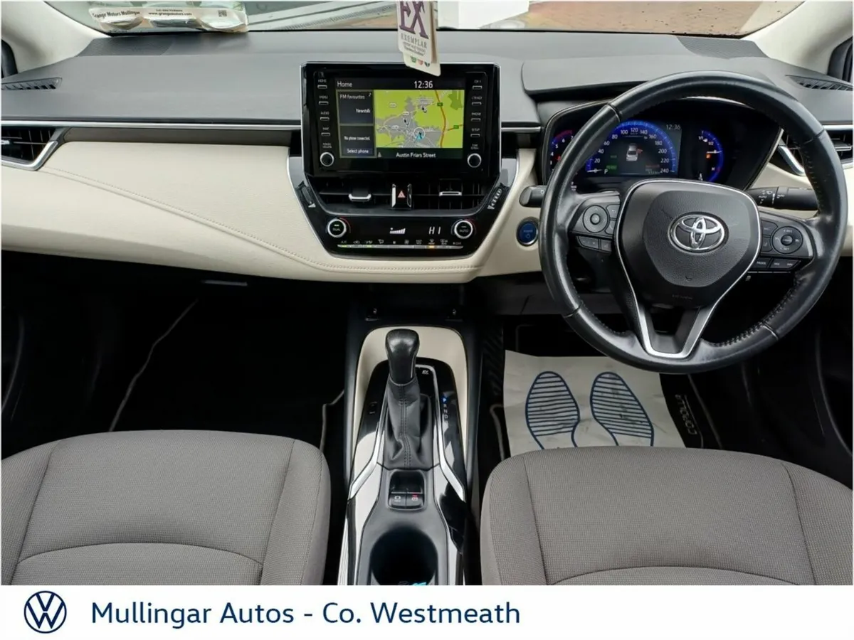 Toyota Corolla 1.8 Hybrid Luna Sport Saloon - Image 2