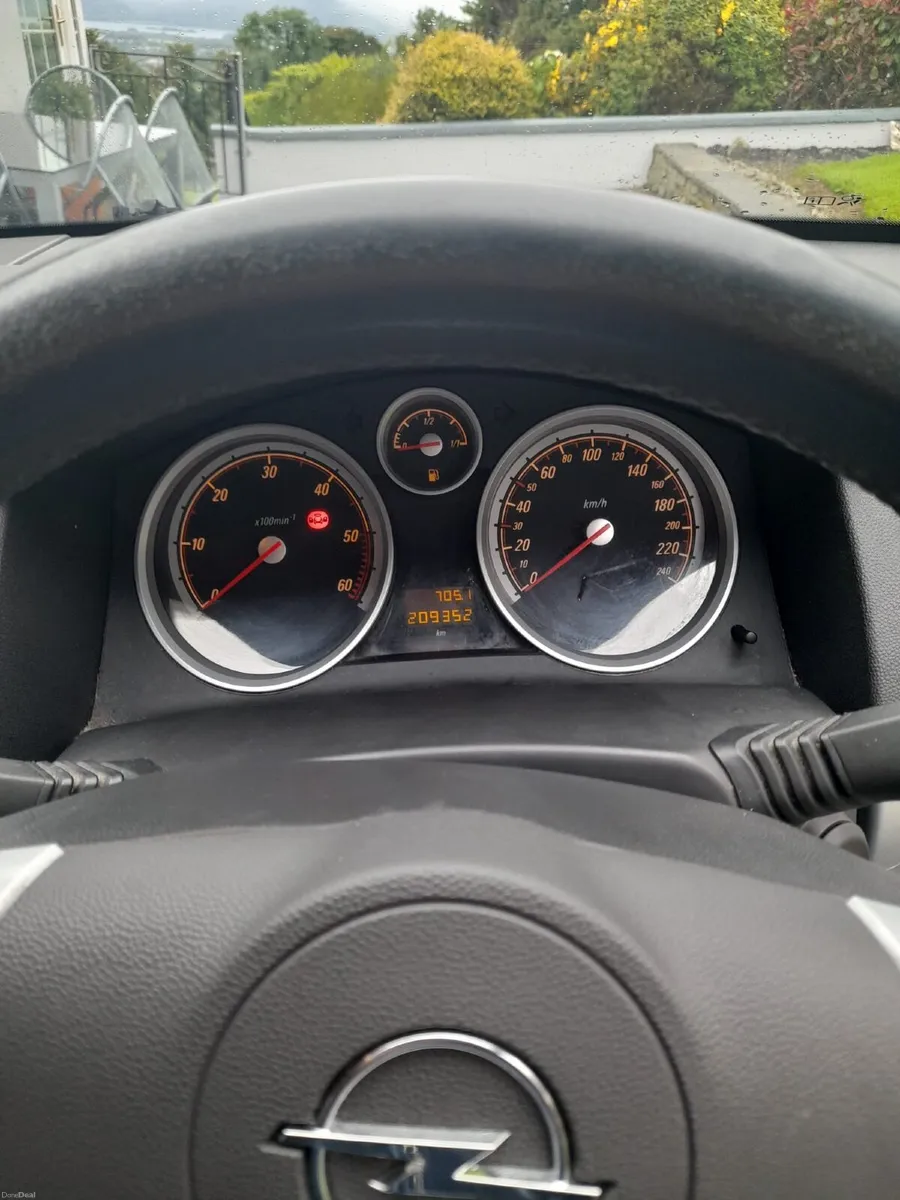 Opel Astra 2009 - Image 3