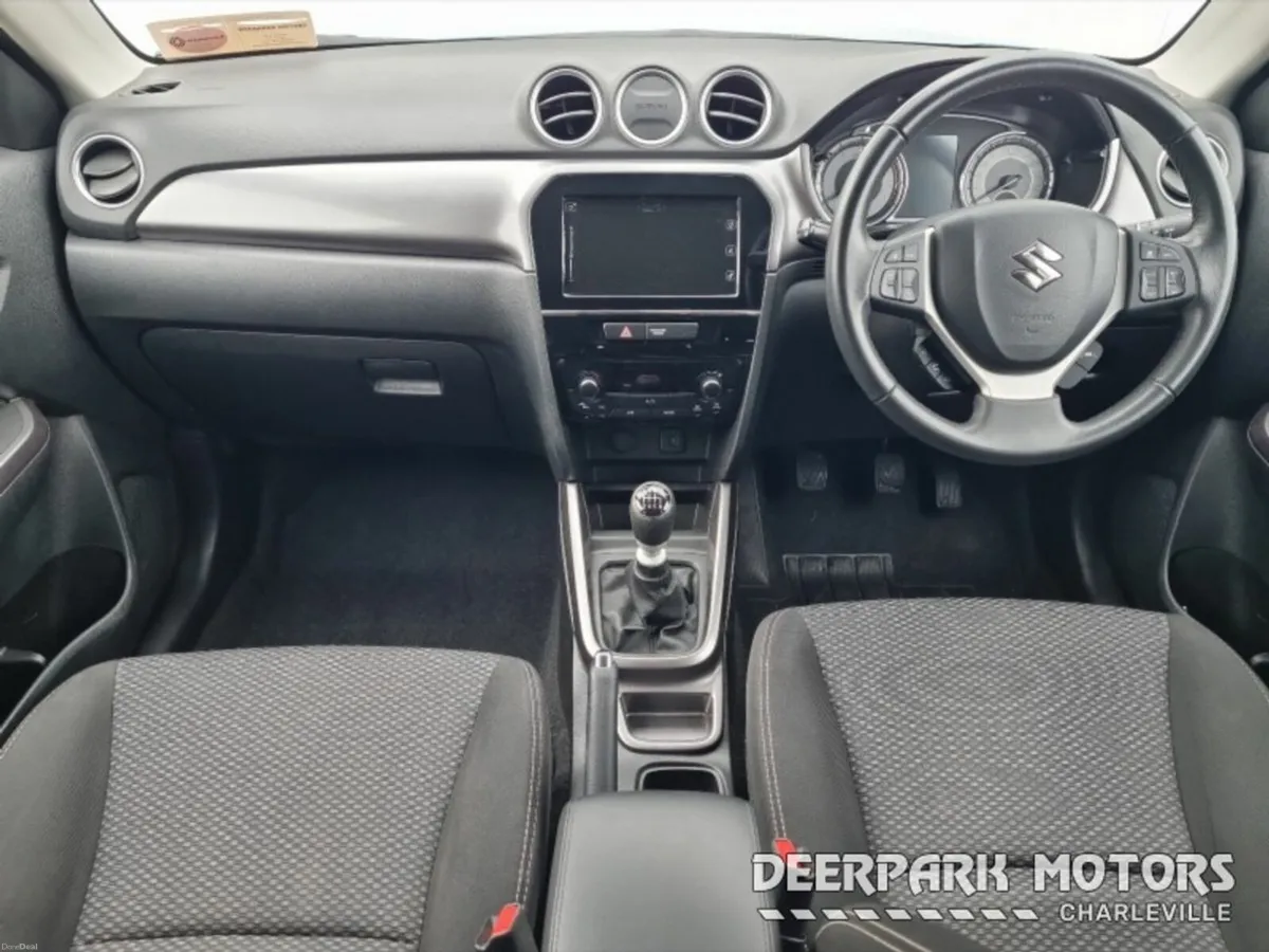 Suzuki Vitara 1.4 Hybrid SZ-T MT - Image 2