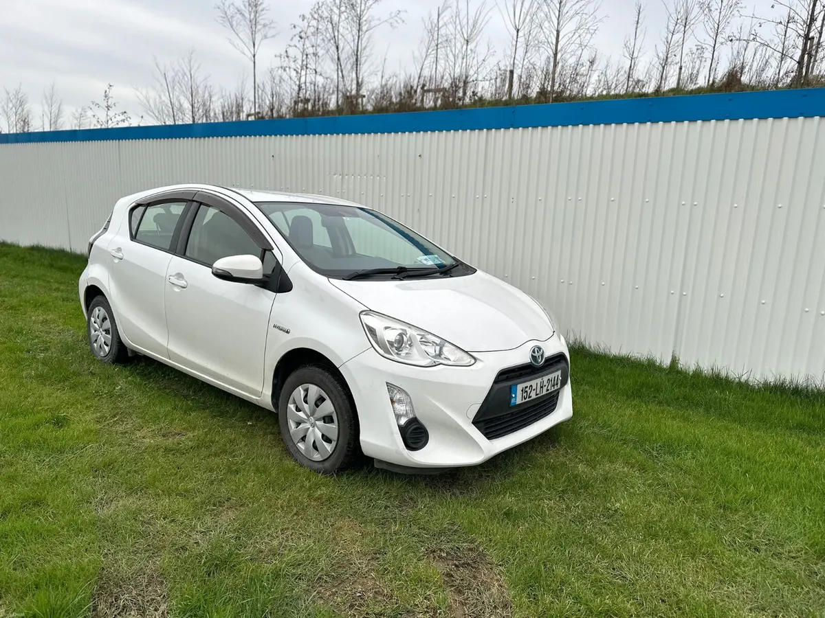 Toyota Aqua Automatic HYBRID NCT 11/26 - Image 2