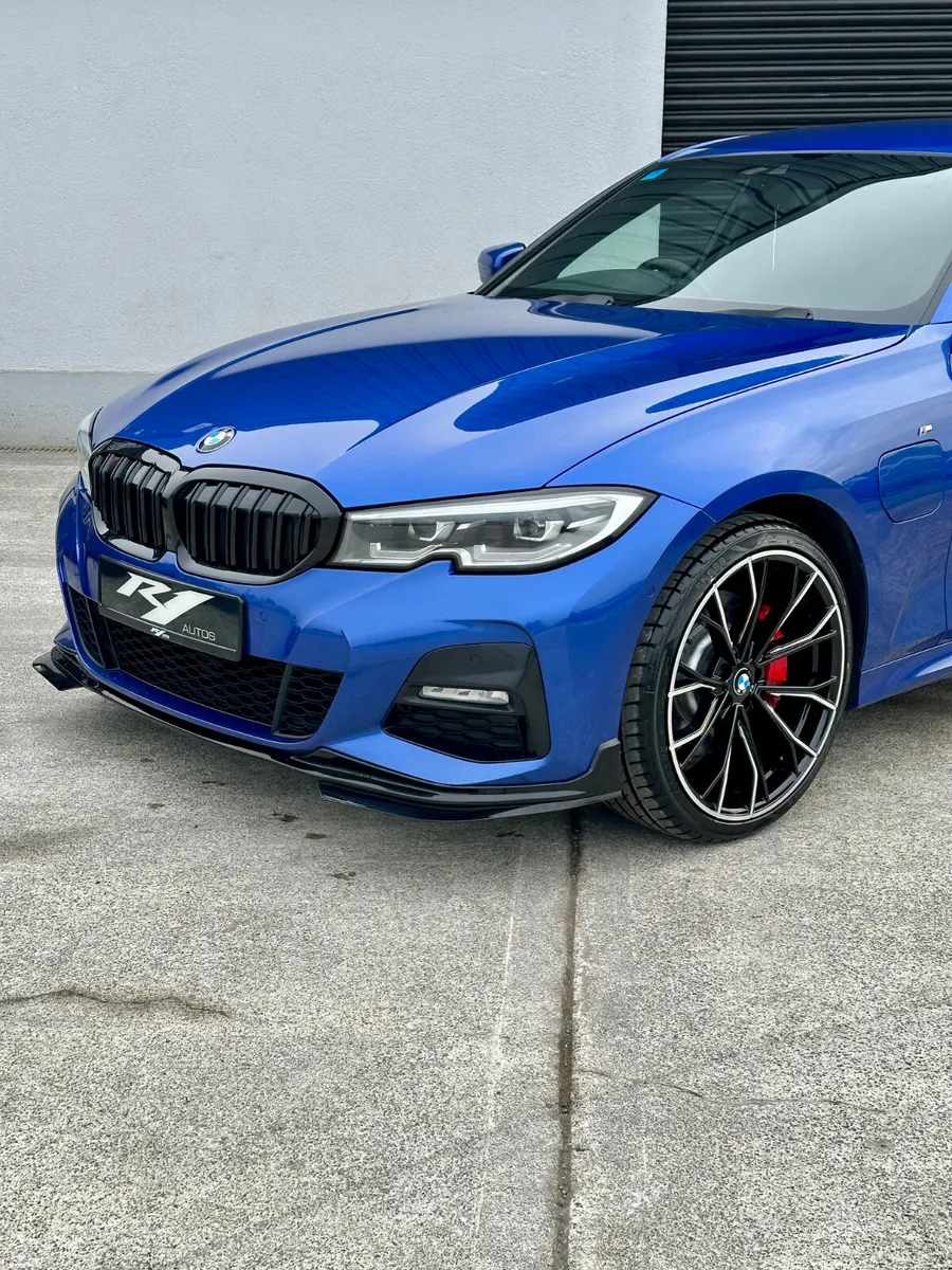 202 BMW 330E MSPORT MPERFORMANCE 290 - Image 2