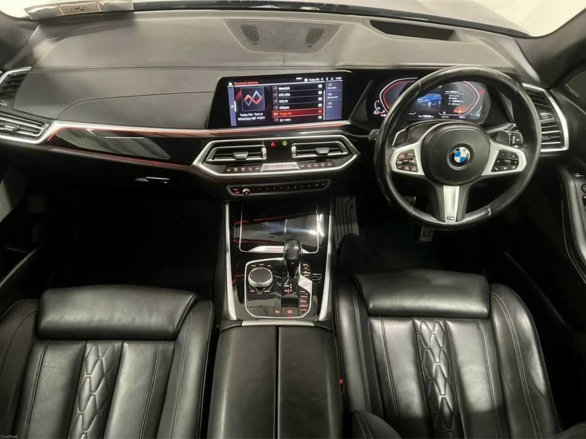 BMW X5 X5 M50D - Image 4