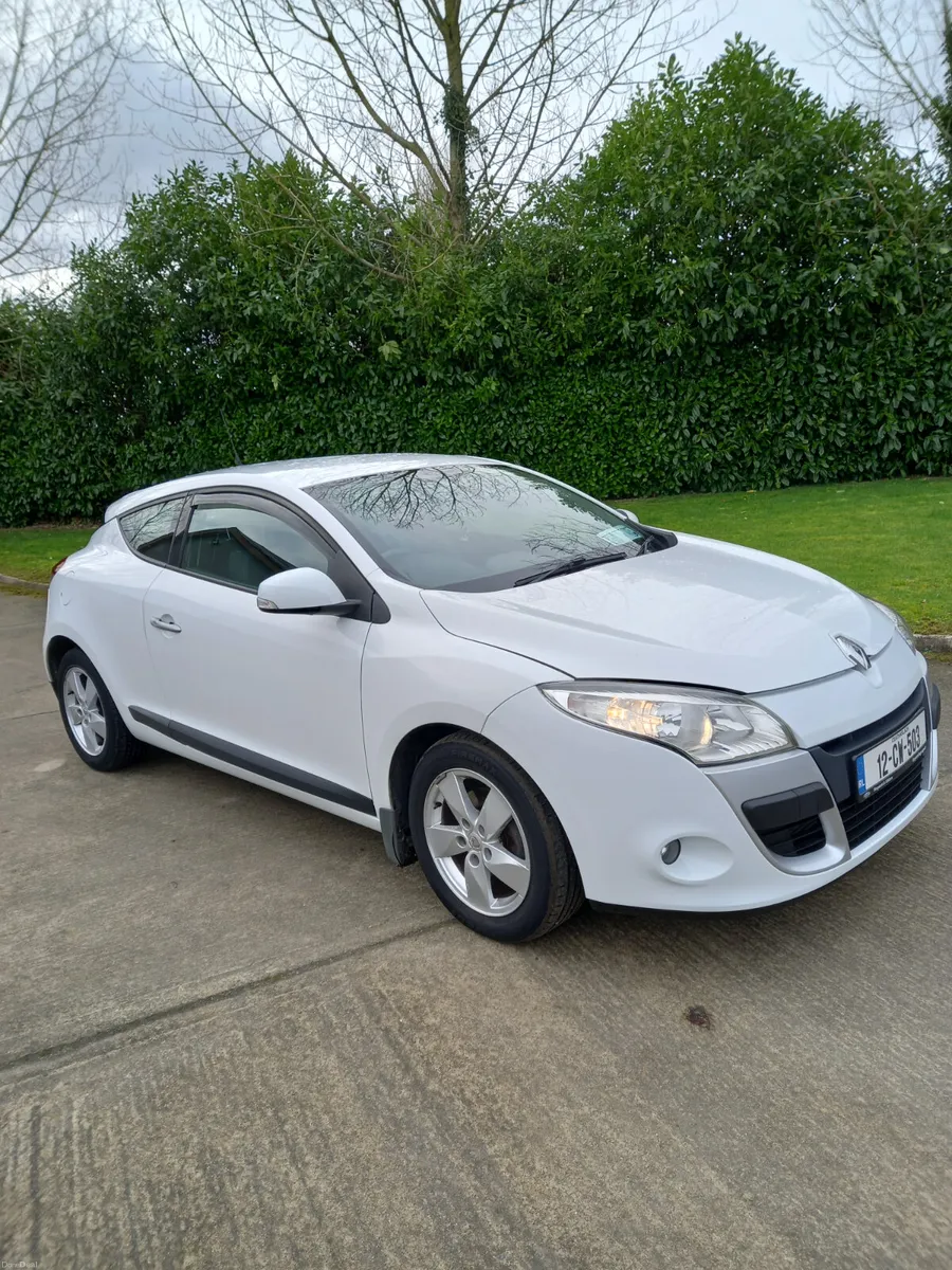2012 Renault Megane 1.5 Diesel - Image 2