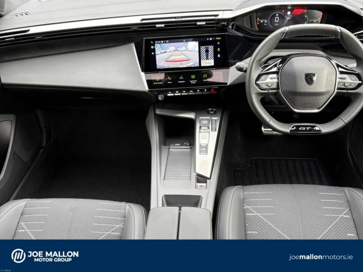 Peugeot 308 GT HYBRID - Image 4