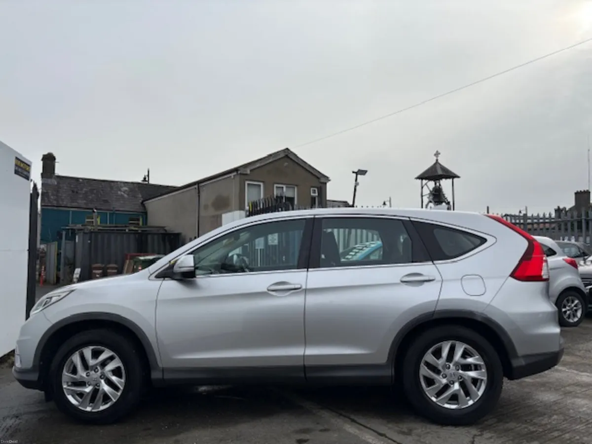 Honda CR-V 2015 ES Diesel - Image 4