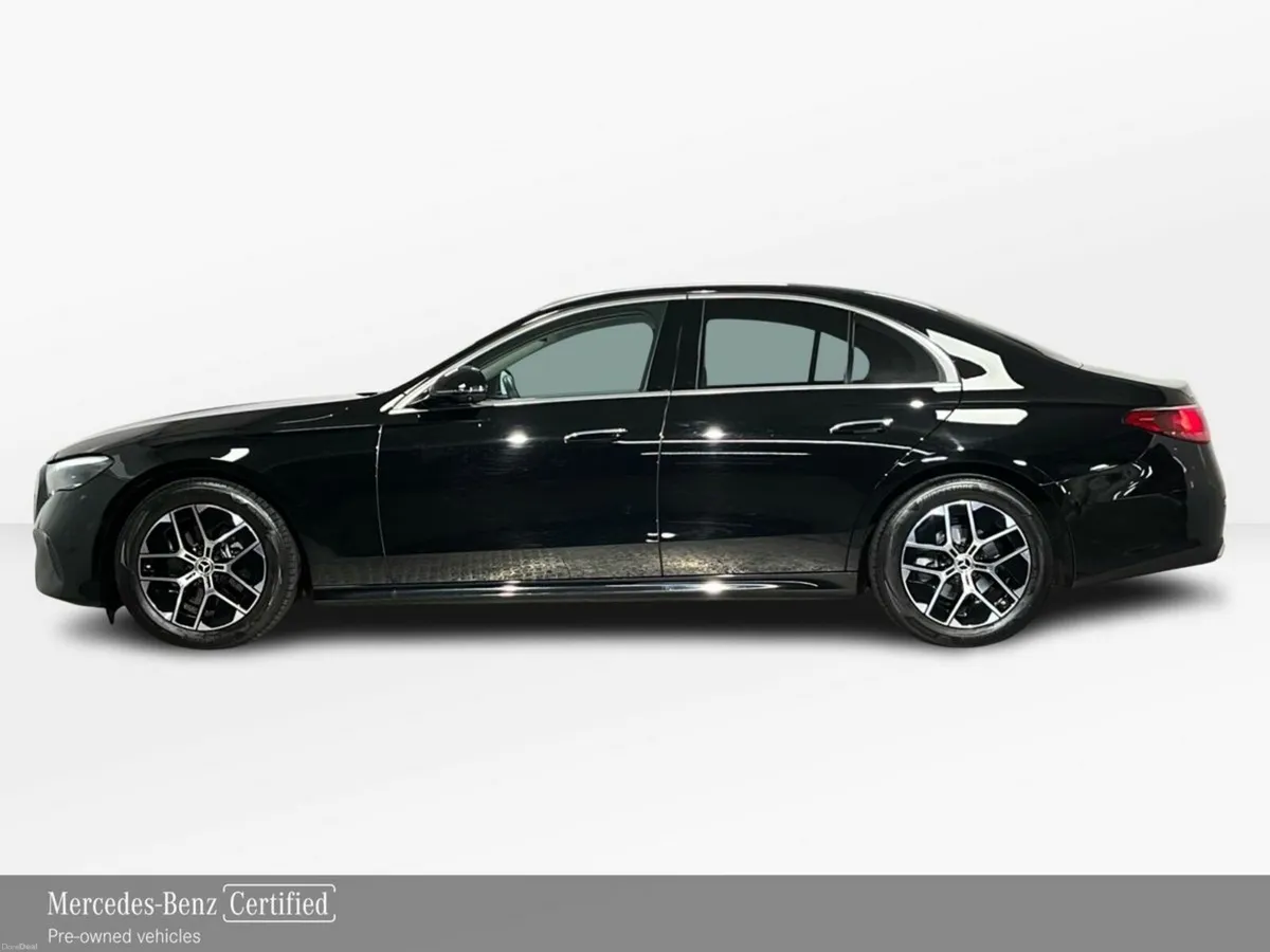 Mercedes-Benz E-Class 220d Avantgarde - 1 OWNER IR - Image 6