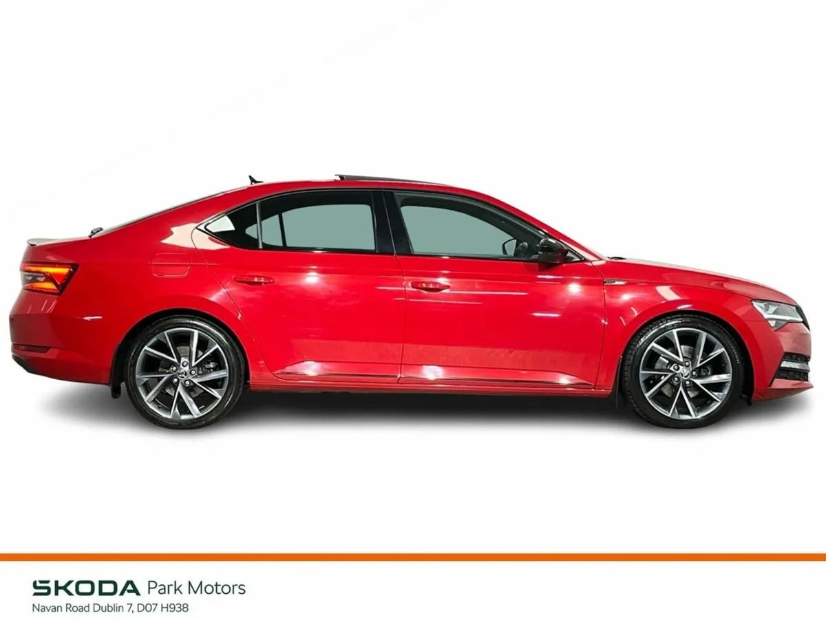 Skoda Superb Sportline DSG 2.0TDI 150BHP - Reversi - Image 6