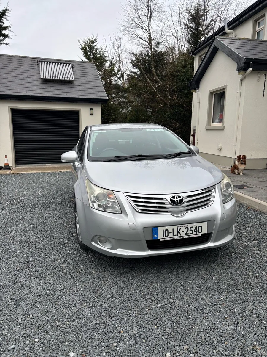 Toyota Avensis - Image 2