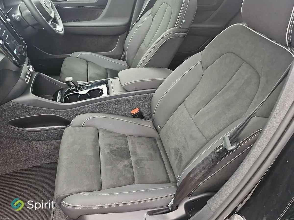 Volvo EX40 Fully Electric, Extended Range, Ultra, - Image 4